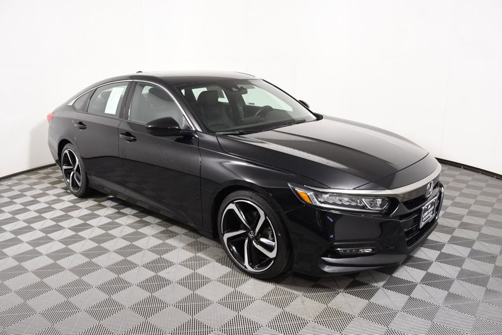Used 2018 Honda Accord Sport image 8