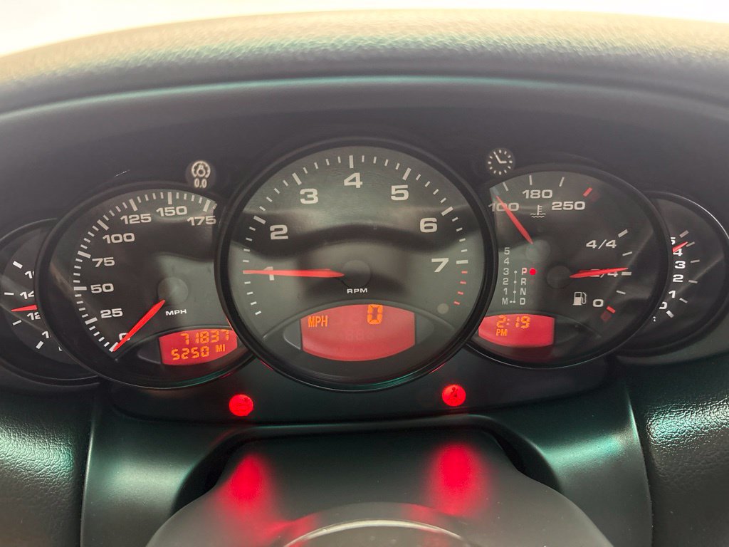 Used 2001 Porsche 911 Carrera RWD image 24