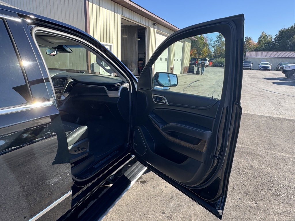 Used 2019 GMC Yukon Denali image 44