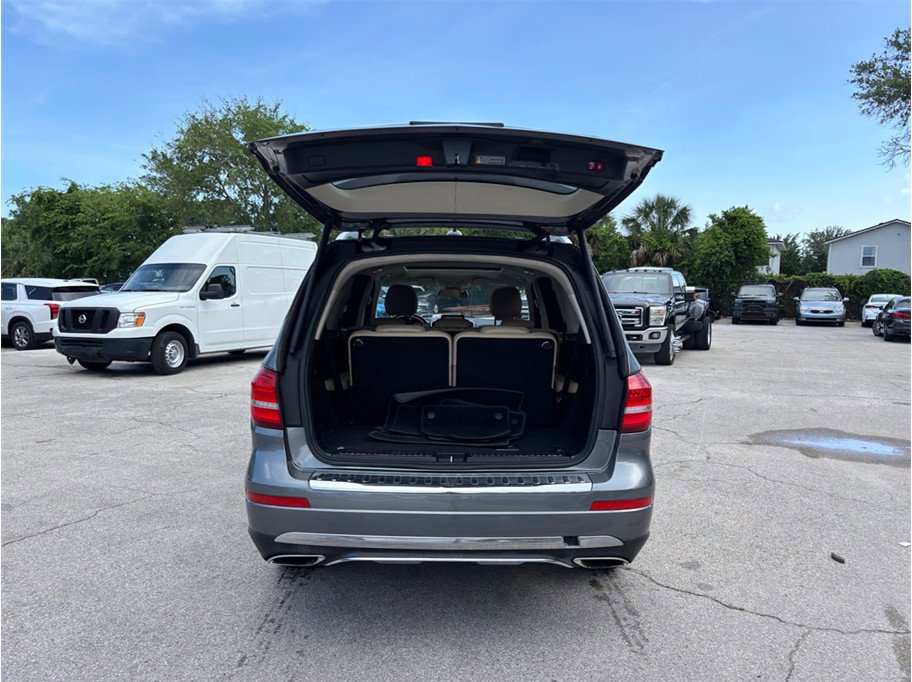 Used 2017 Mercedes-Benz GLS 450 4MATIC image 45