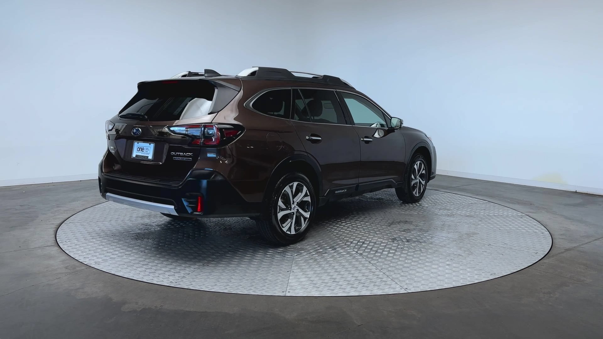 Used 2021 Subaru Outback Touring XT AWD/4WD image 8