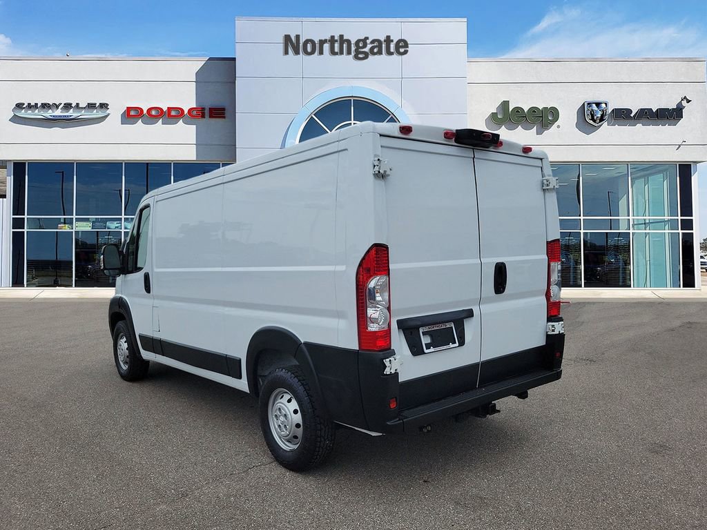 Used 2021 RAM ProMaster 2500 w/ Interior LED Lighting Group FWD image 3