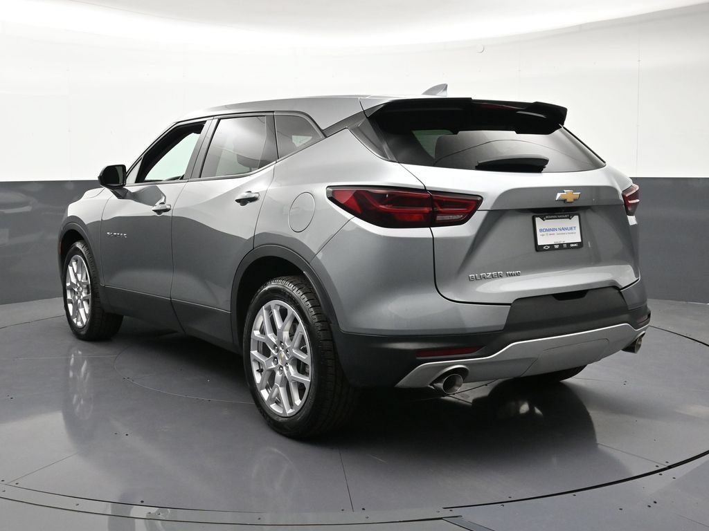 Certified 2023 Chevrolet Blazer LT AWD/4WD image 3
