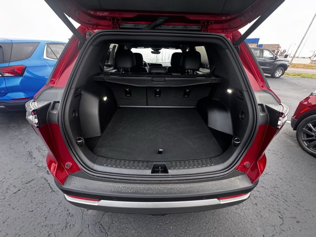 Used 2026 Chevrolet Equinox LT w/ Convenience Package II image 8