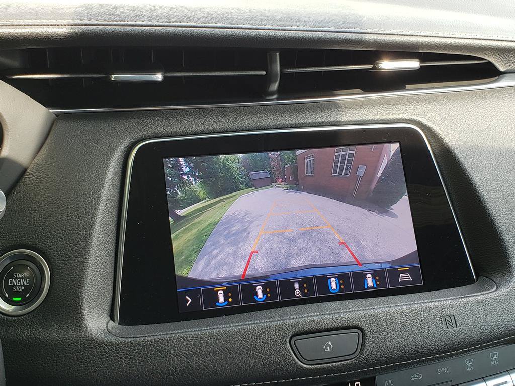 Used 2019 Cadillac XT4 Premium Luxury w/ Enhanced Visibility Package AWD/4WD image 24