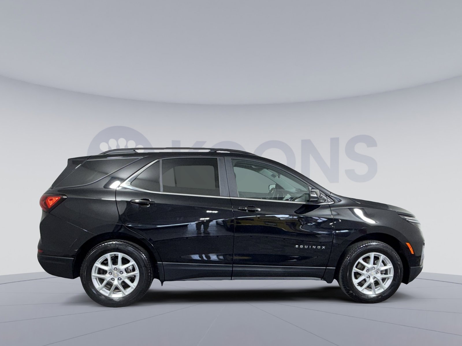 Used 2023 Chevrolet Equinox LT image 8