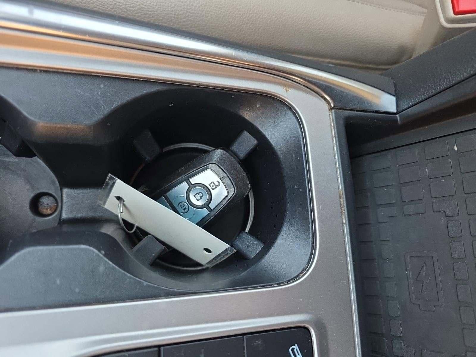 Used 2020 Ford Explorer Limited image 19