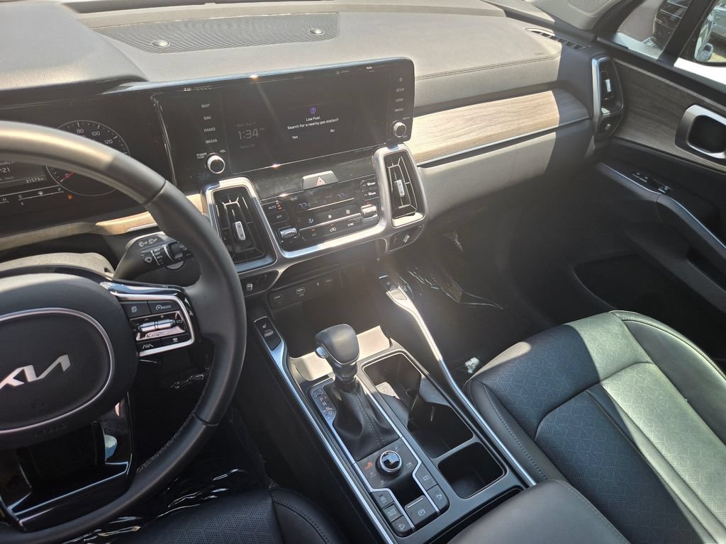 Certified 2023 Kia Sorento X-Line EX AWD/4WD image 22