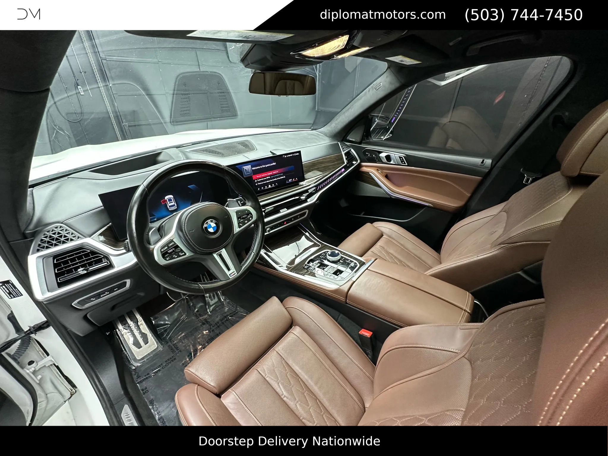 Used 2024 BMW X7 M60i w/ Executive Package image 17