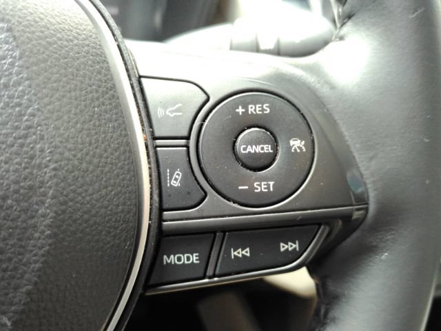 Used 2022 Toyota Corolla Cross LE w/ Black Badges Package (TMS) AWD/4WD image 35