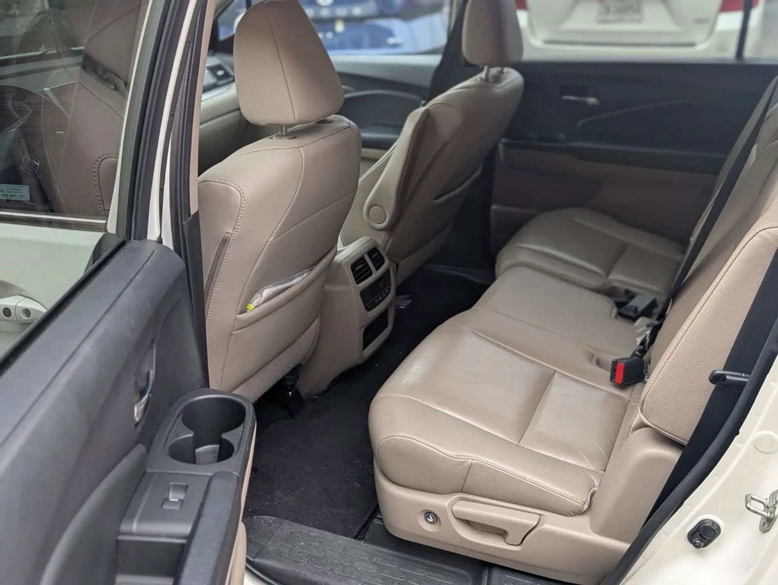 Used 2018 Honda Pilot EX-L image 10