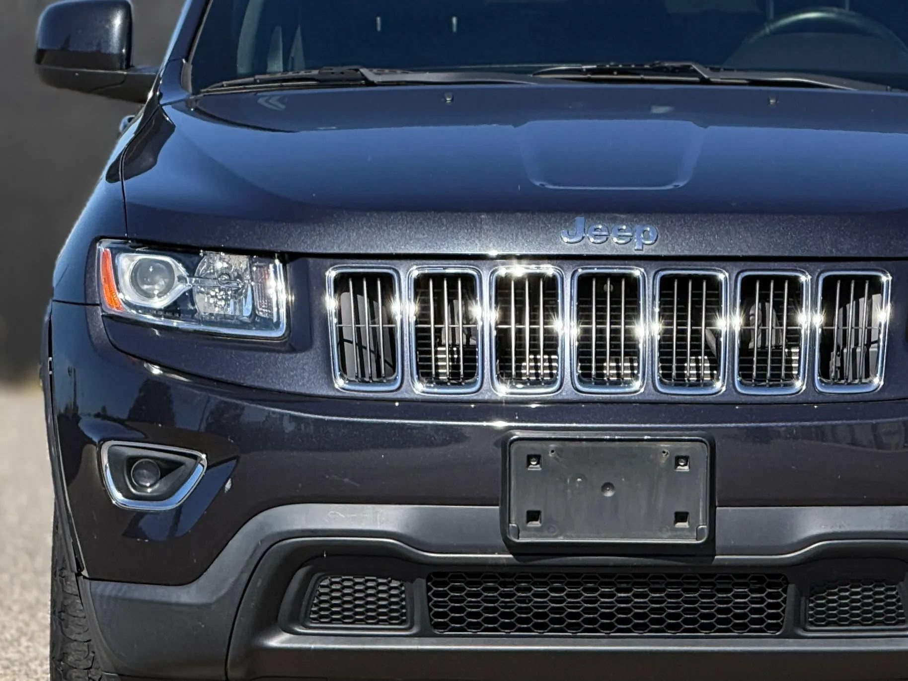Used 2014 Jeep Grand Cherokee Laredo w/ Quick Order Package 23E AWD/4WD image 11