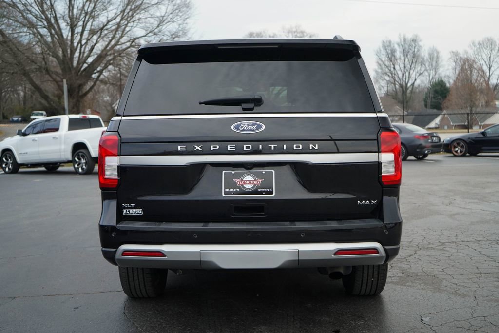 Used 2024 Ford Expedition Max XLT image 12