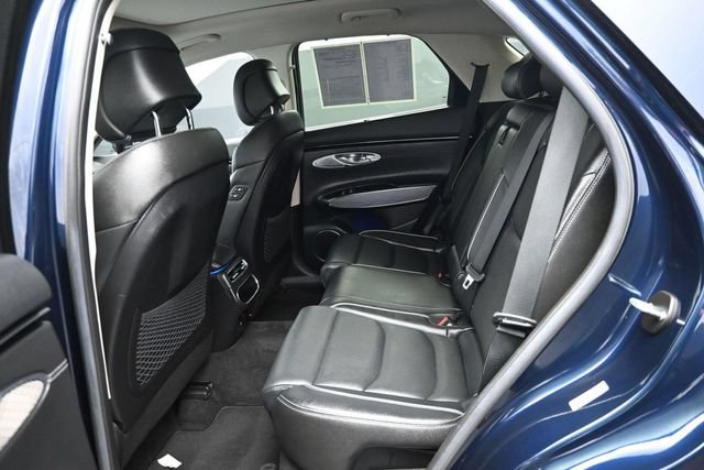 Used 2022 Genesis GV70 2.5T w/ Advanced Package AWD/4WD image 9