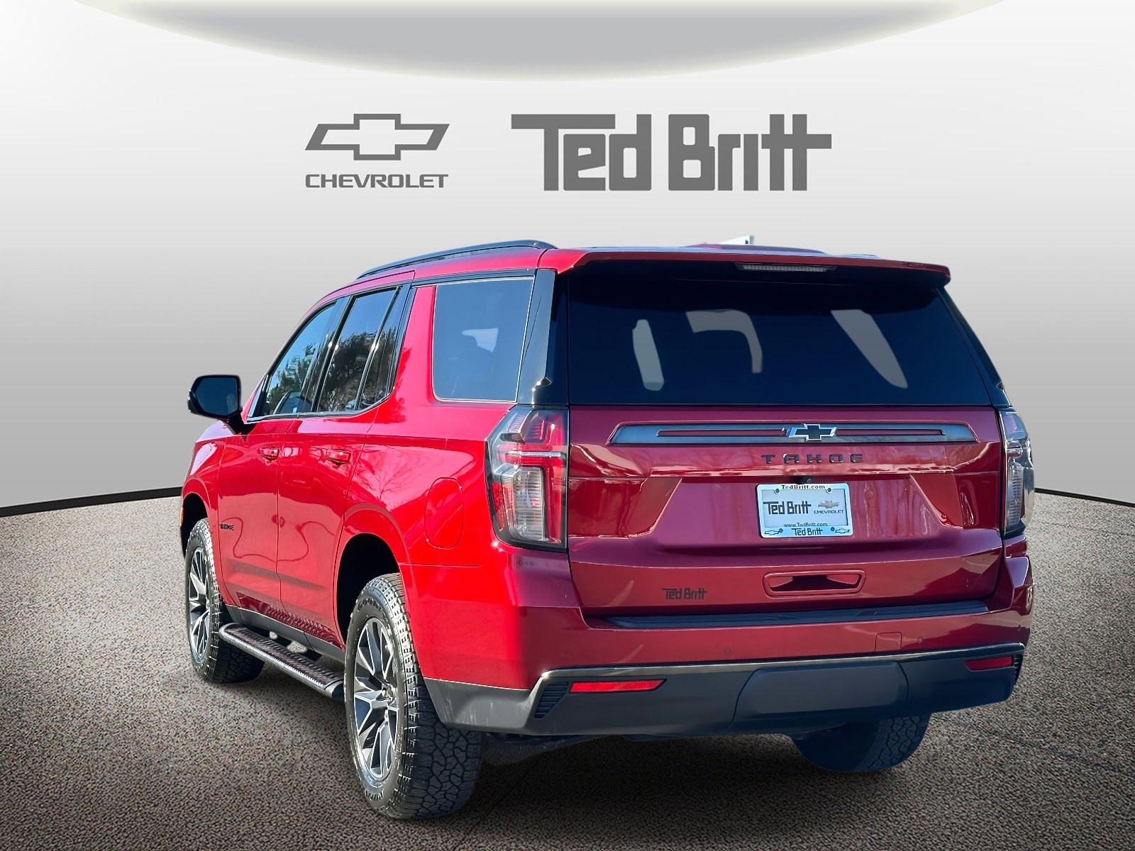 Used 2021 Chevrolet Tahoe Z71 w/ Z71 Off-Road Package image 6