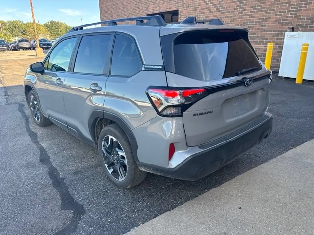 Used 2026 Subaru Forester Limited AWD/4WD image 4
