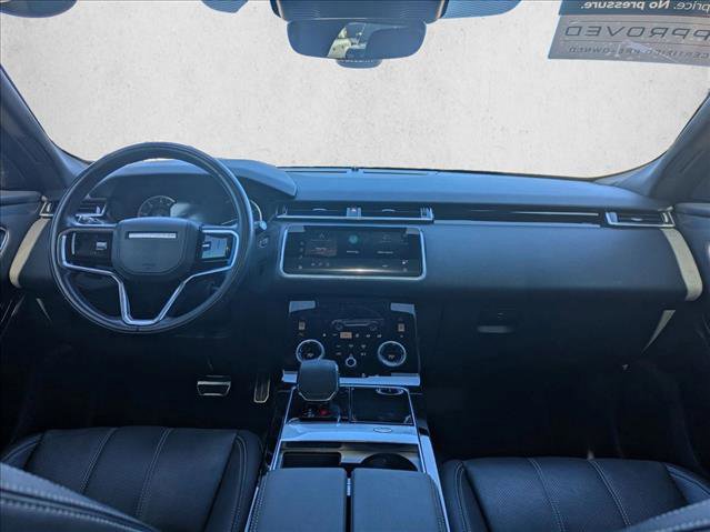 Used 2023 Land Rover Range Rover Velar R-Dynamic S image 18