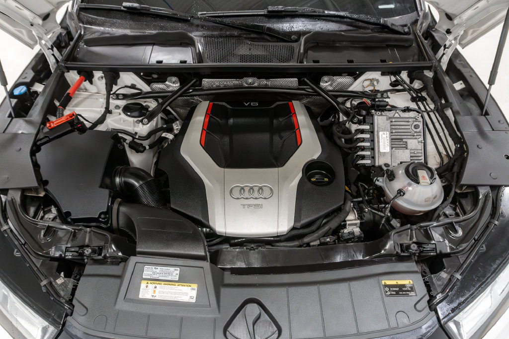 Used 2020 Audi SQ5 Premium Plus w/ Premium Plus Package AWD/4WD image 3