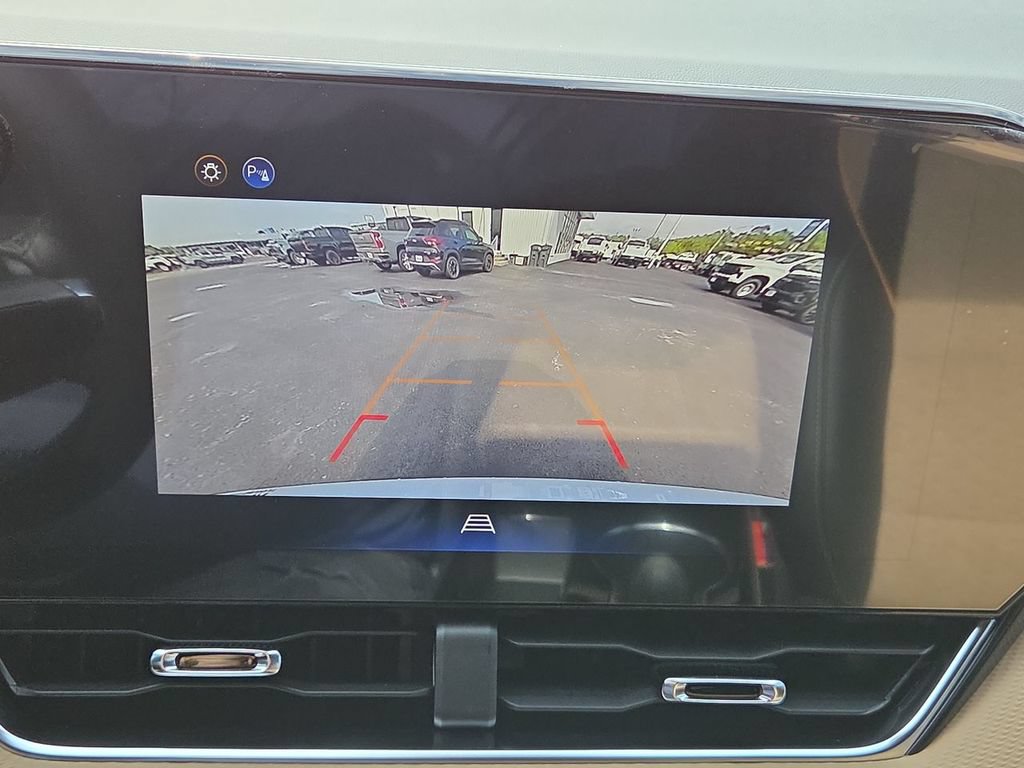 New 2026 Chevrolet Equinox ACTIV FWD image 7