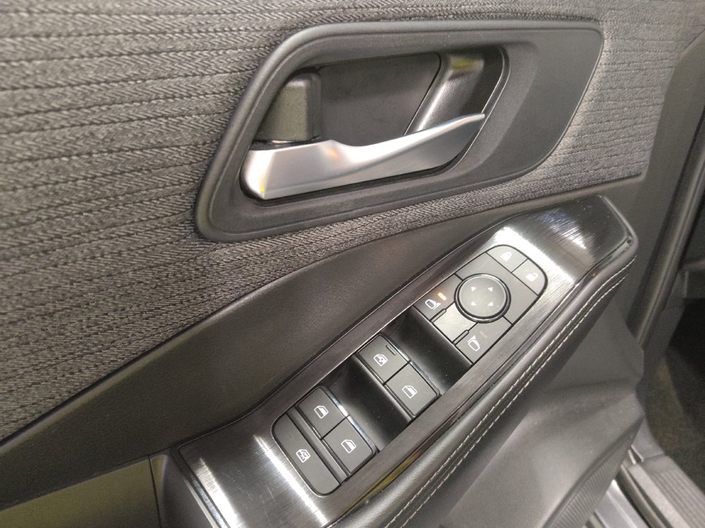 Used 2023 Nissan Rogue SV AWD/4WD image 27