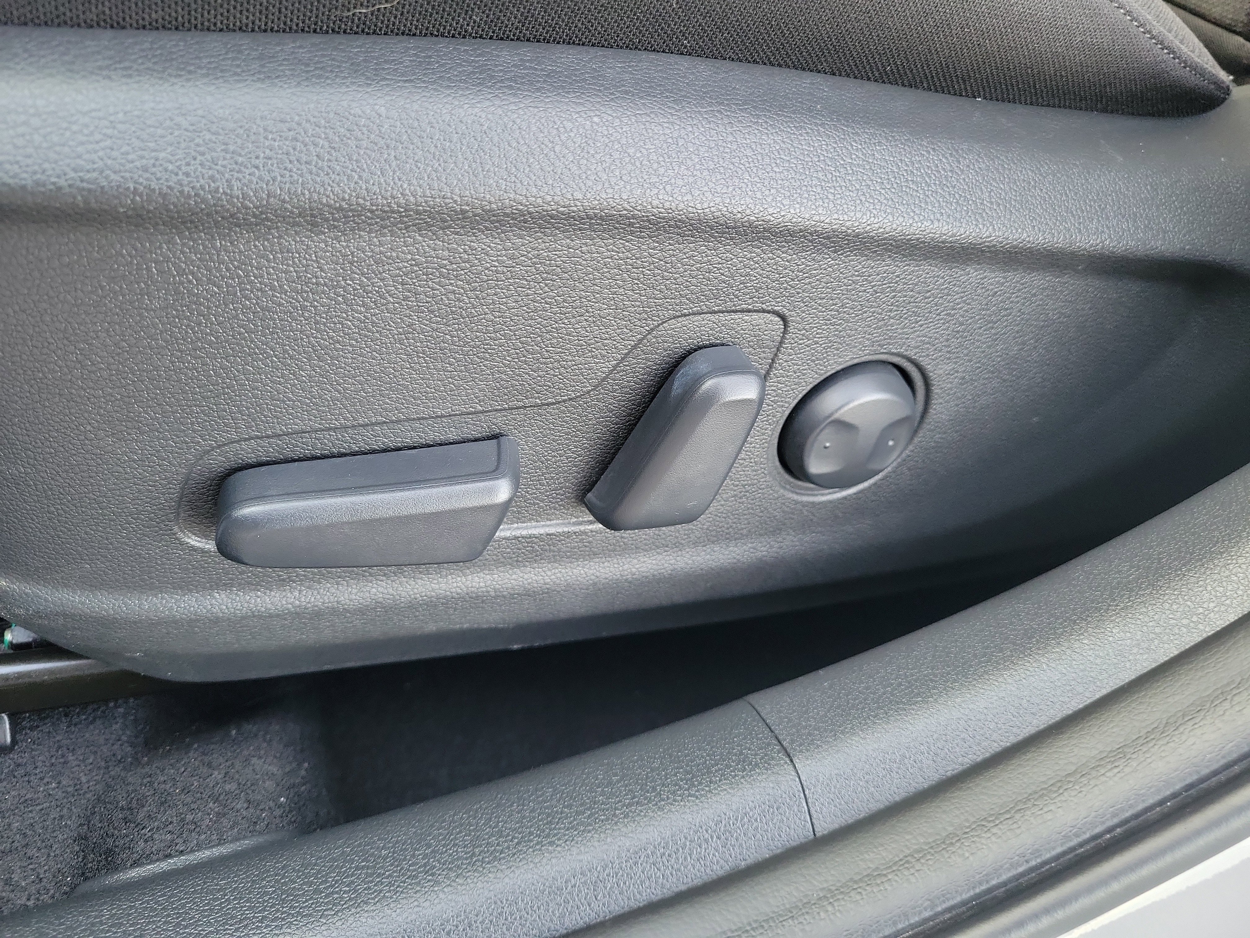 Used 2023 Hyundai Kona SEL image 16