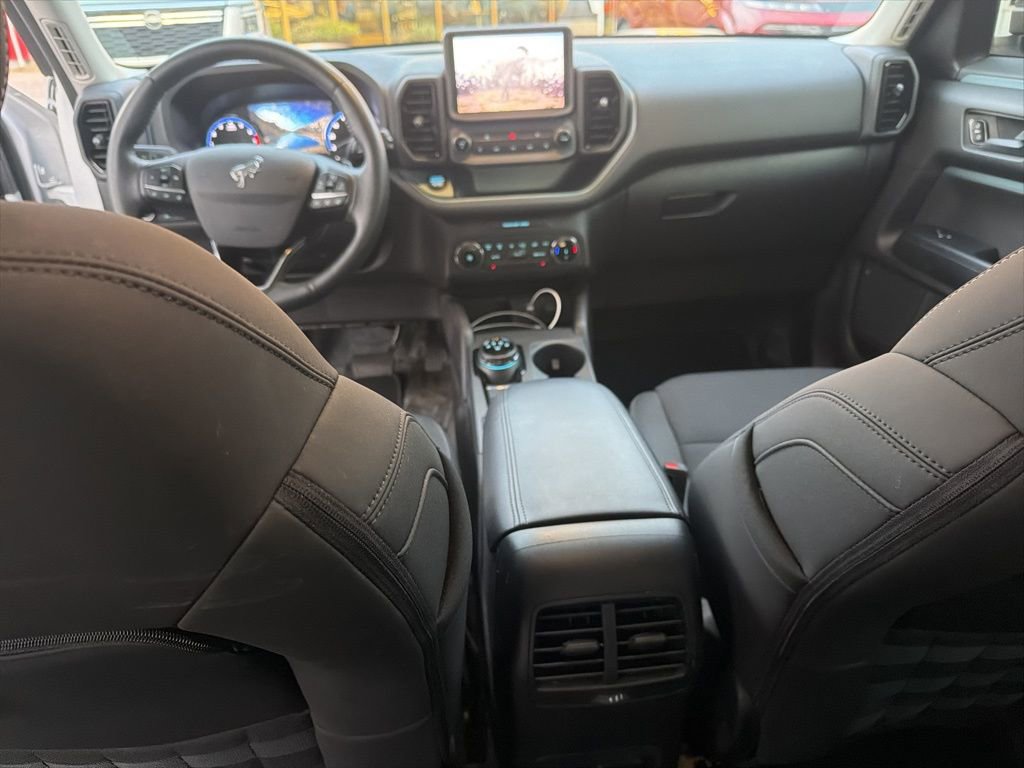 Used 2023 Ford Bronco Sport Badlands image 11