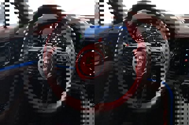 Certified 2024 Porsche Panamera 4 image 12