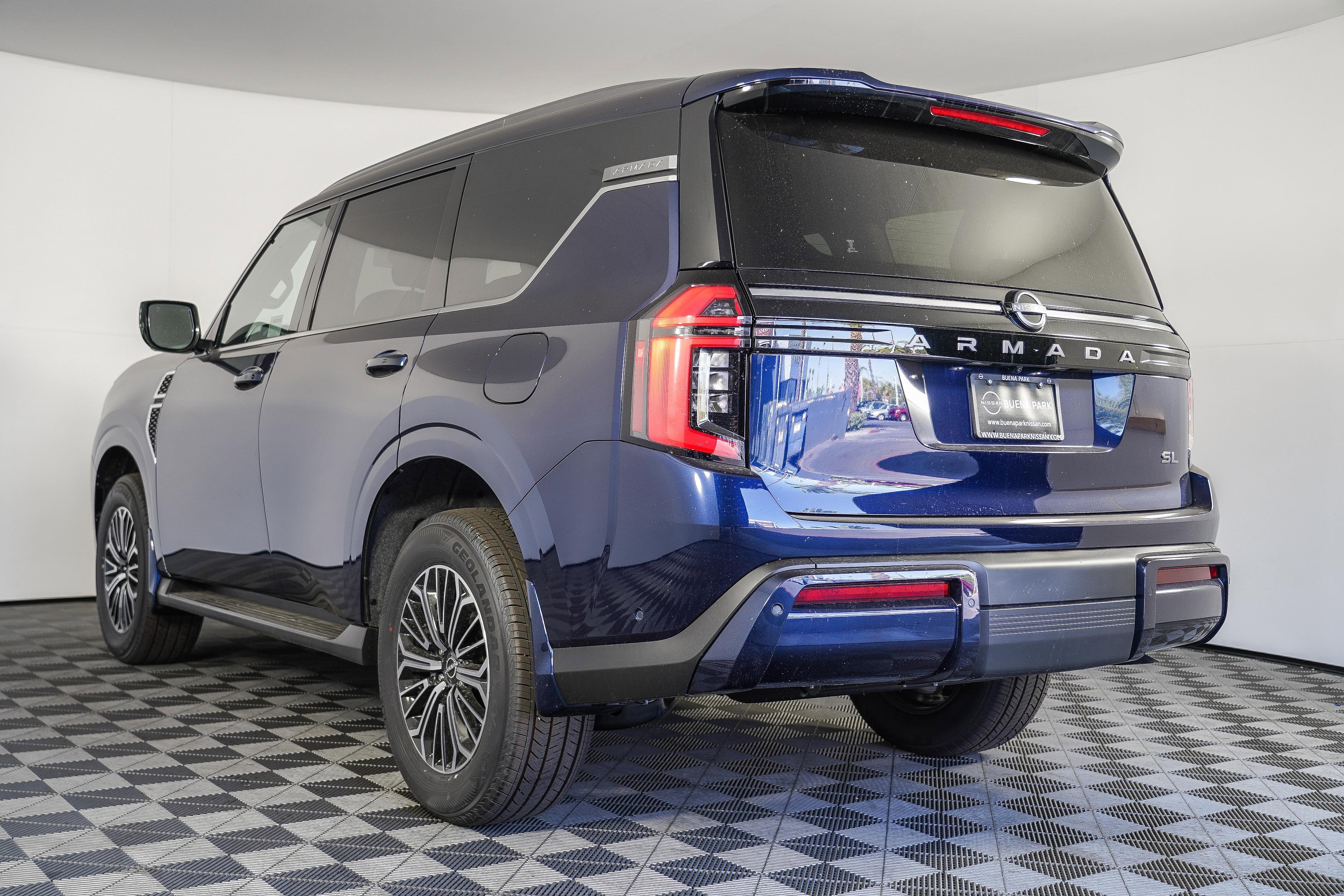 New 2025 Nissan Armada SL image 10