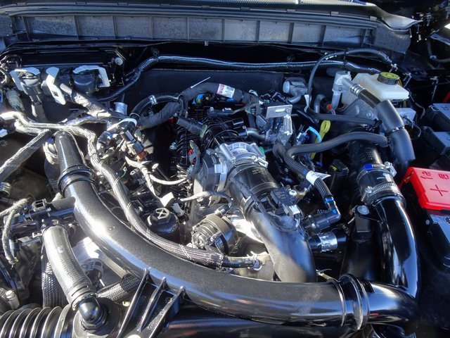 Used 2023 Ford Bronco Wildtrak image 29