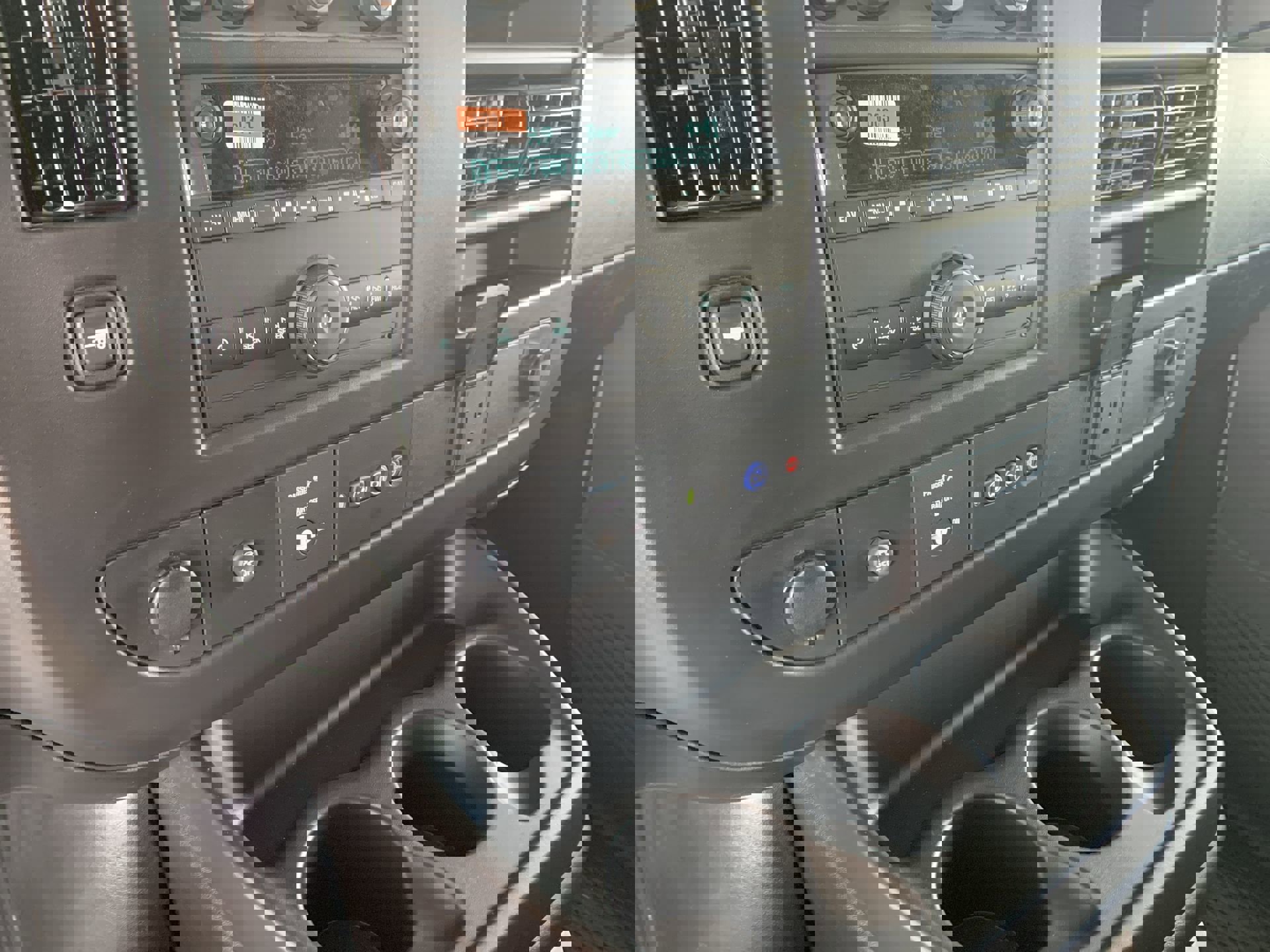 New 2025 GMC Savana 2500 Work Van w/ Driver Convenience Package image 50