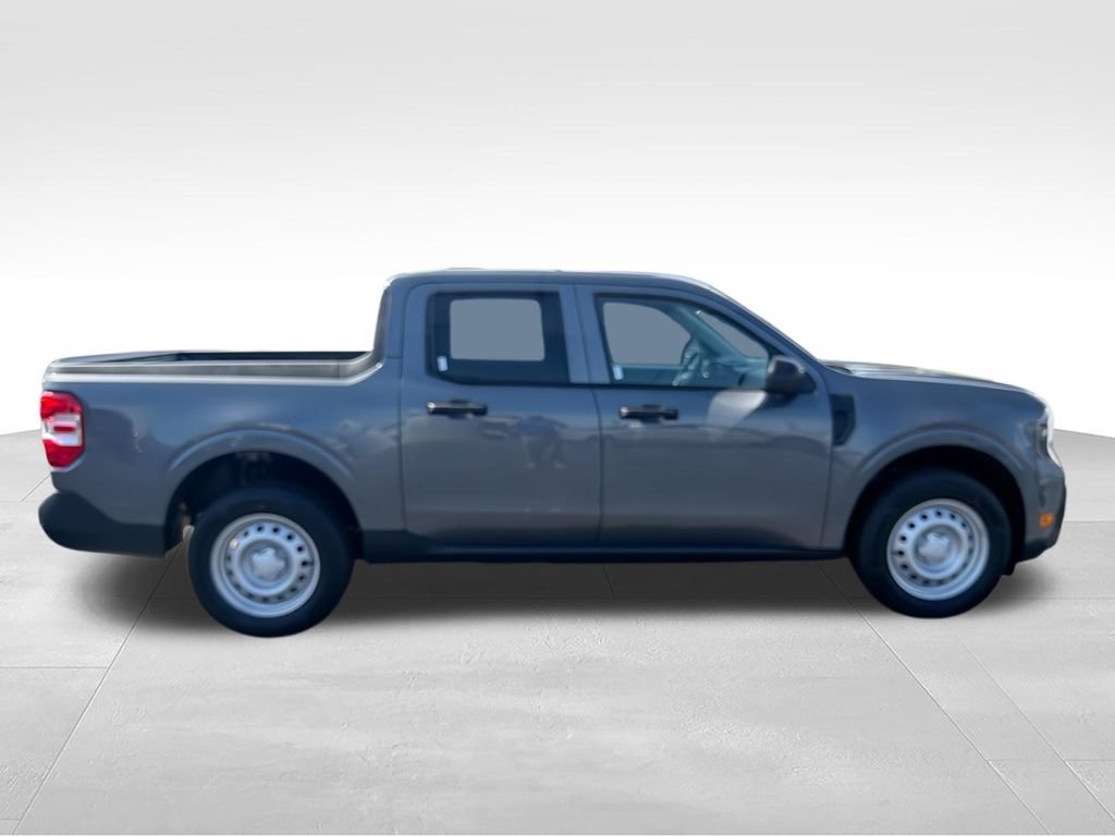 New 2026 Ford Maverick XL w/ Equipment Group 101A AWD/4WD image 9
