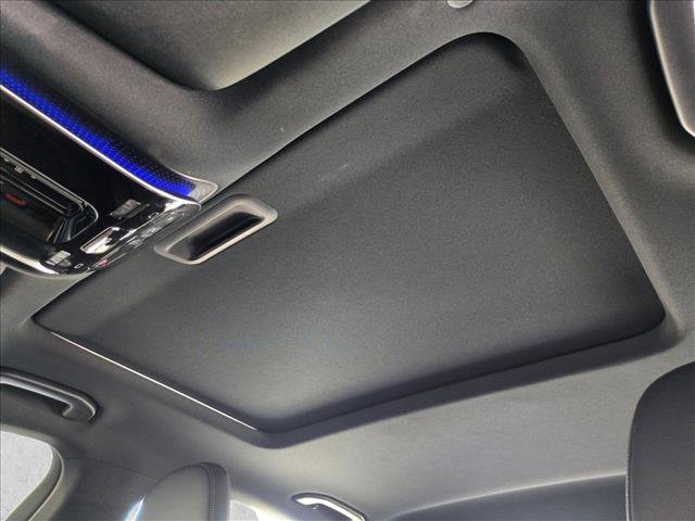 Used 2025 Mercedes-Benz C 300 4MATIC Sedan image 15