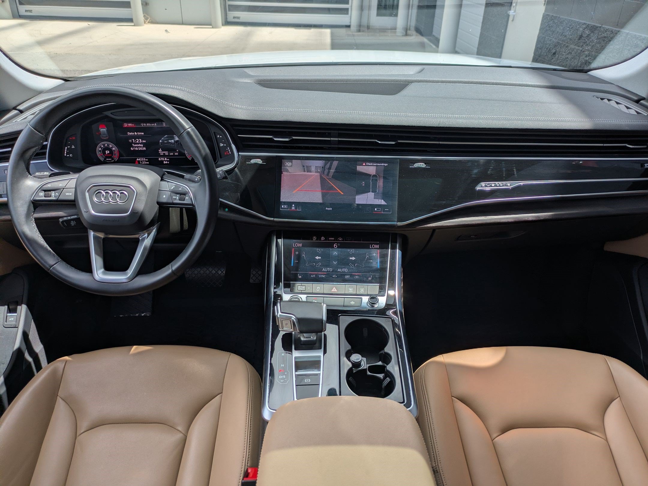 Used 2023 Audi Q8 Premium w/ Convenience Package AWD/4WD image 23