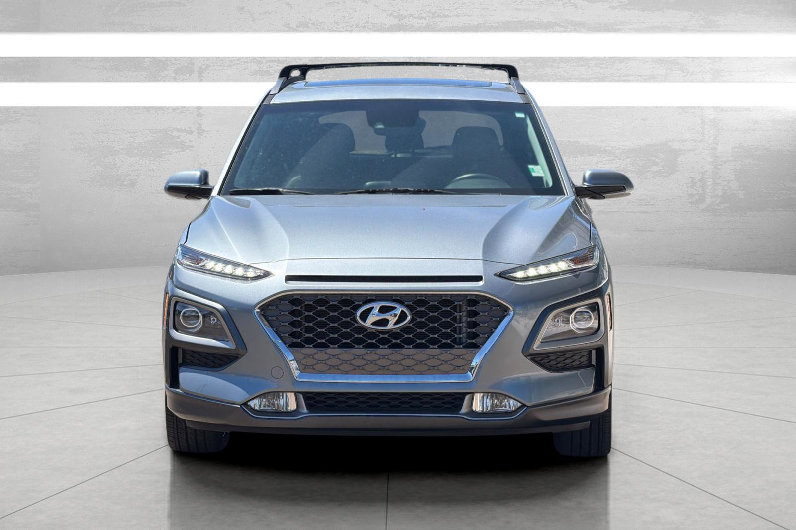 Used 2021 Hyundai Kona Limited w/ Cargo Package AWD/4WD image 3