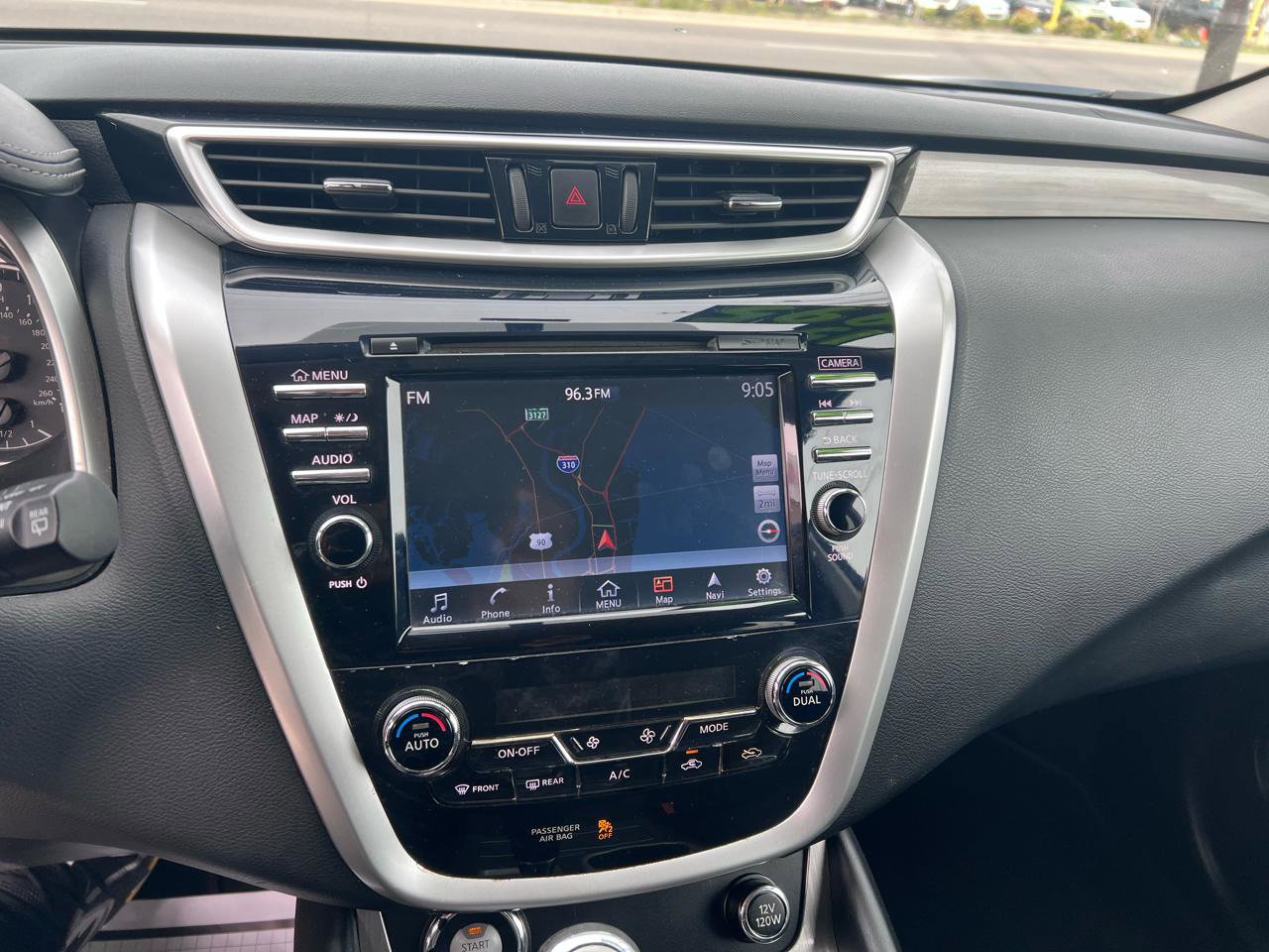 Used 2015 Nissan Murano SV FWD image 9