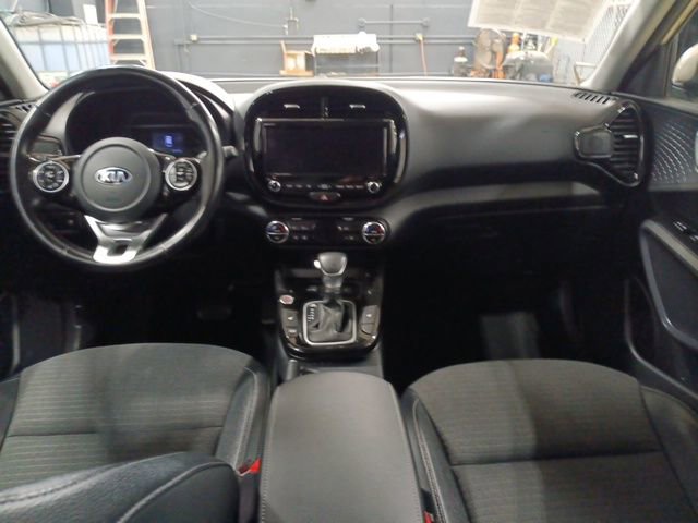 Used 2020 Kia Soul EX image 30