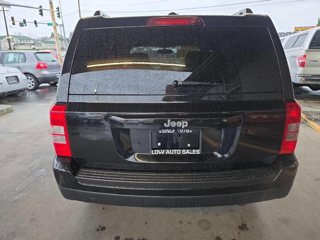 Used 2012 Jeep Patriot Sport w/ PWR Value Group image 6