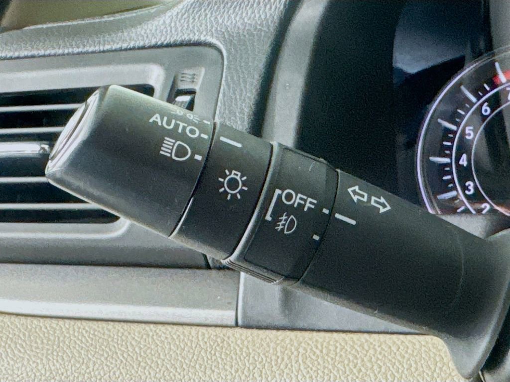 Used 2016 Honda Pilot EX-L image 12