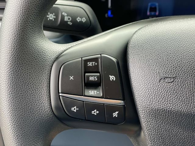 Certified 2025 Ford Maverick XL FWD image 9