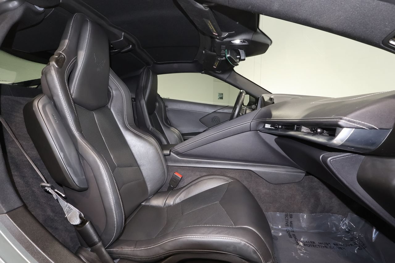 Used 2023 Chevrolet Corvette Stingray Coupe w/ 1LT RWD image 22