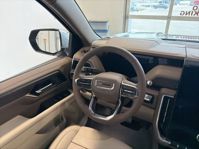 Used 2026 GMC Yukon Denali w/ Sun & Power Step Package image 40