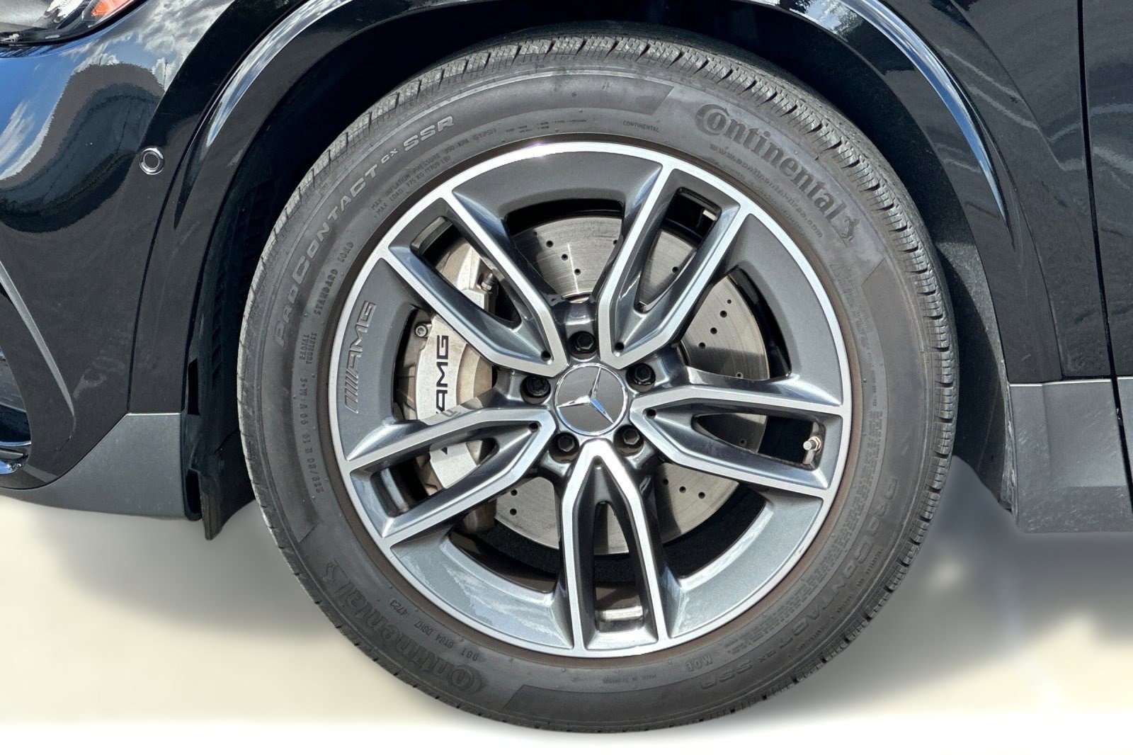 Certified 2025 Mercedes-Benz GLA 35 AMG 4MATIC image 11