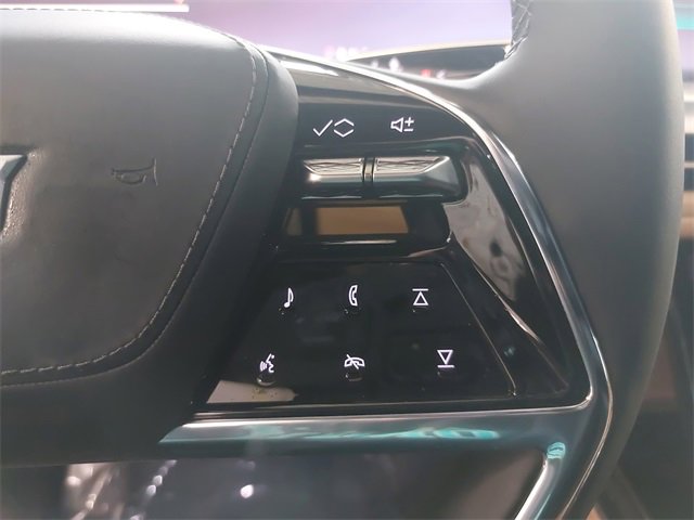 New 2025 Cadillac Escalade IQ Luxury 2 image 23