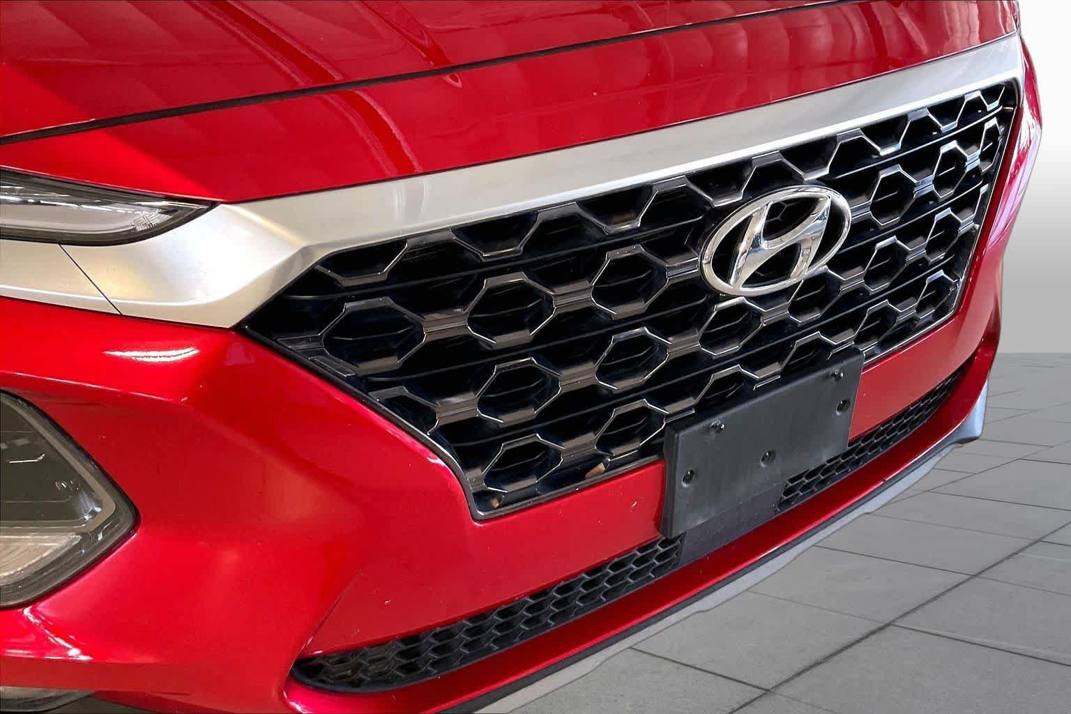 Used 2020 Hyundai Santa Fe SEL w/ Convenience + Premium Package FWD image 30