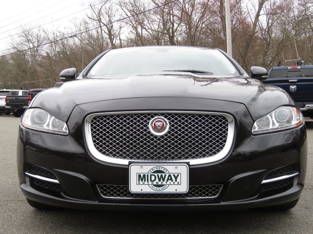 Used 2015 Jaguar XJ AWD image 2