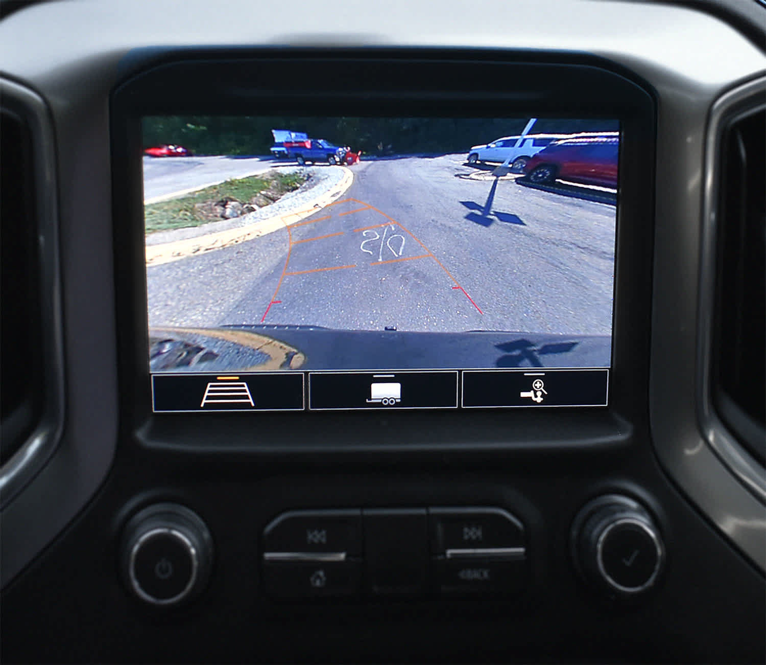 Used 2020 Chevrolet Silverado 1500 LT Trail Boss AWD/4WD image 15