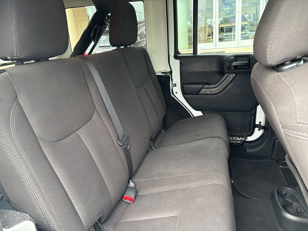 Used 2018 Jeep Wrangler Unlimited Sport S image 14