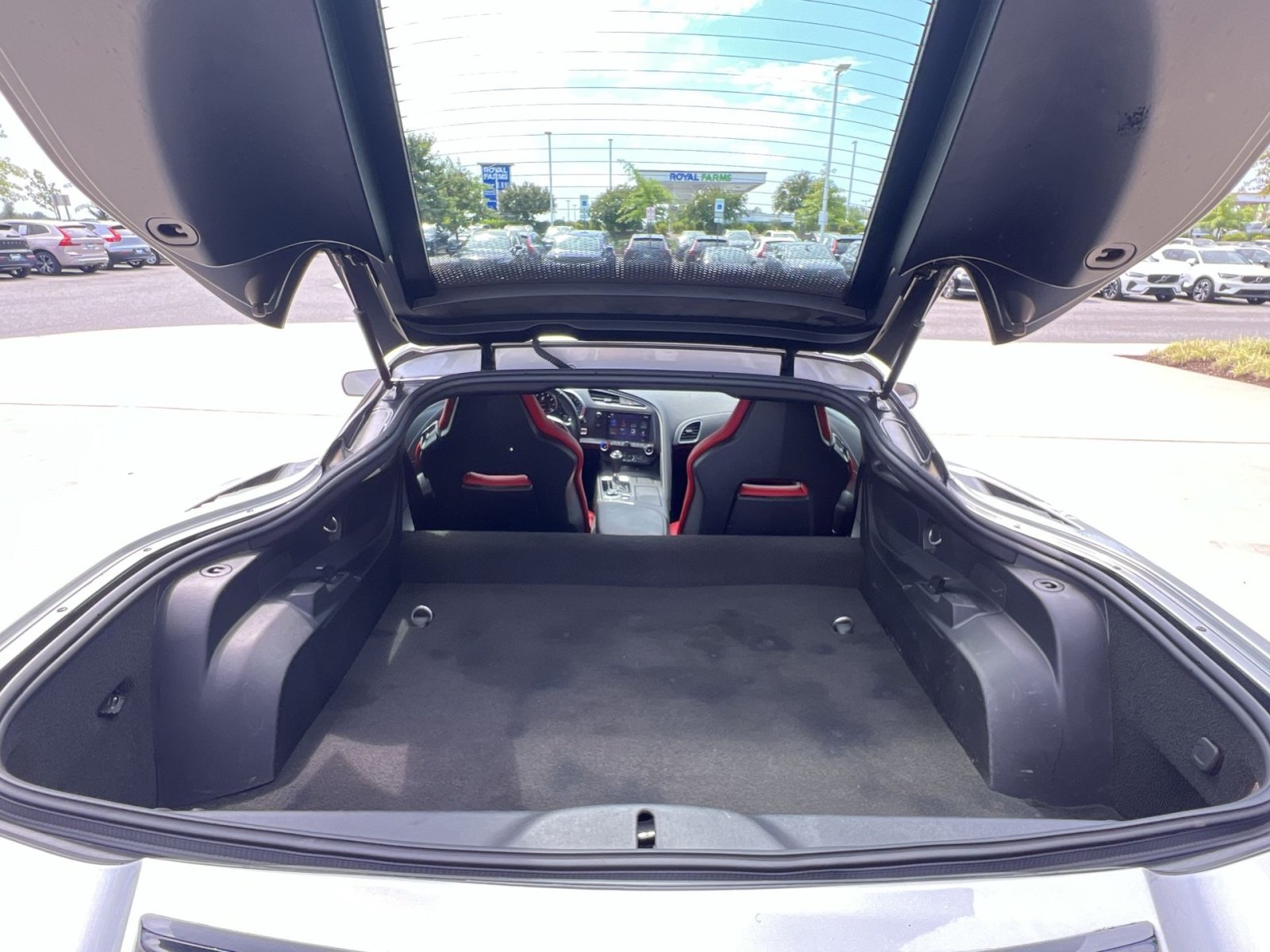 Used 2019 Chevrolet Corvette Stingray Coupe w/ 1LT RWD image 23