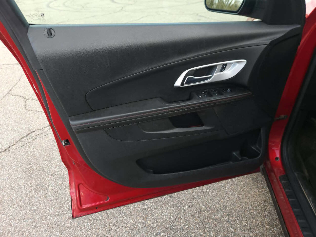 Used 2013 Chevrolet Equinox LT w/ Driver Convenience Package image 10