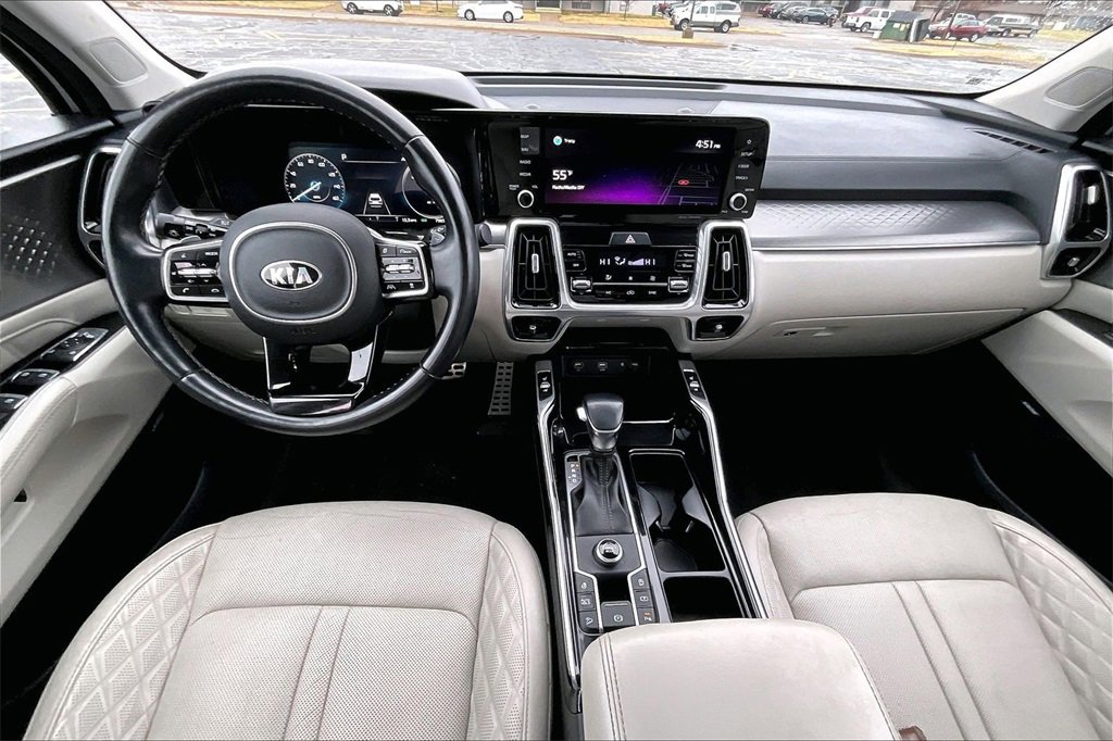 Used 2021 Kia Sorento SX image 13
